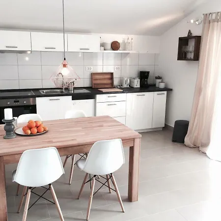 Apartmani Zivaljic Trogir Exterior foto
