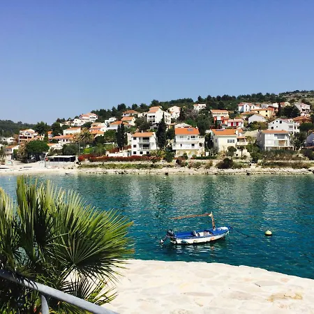 Apartmani Zivaljic Trogir Exterior foto